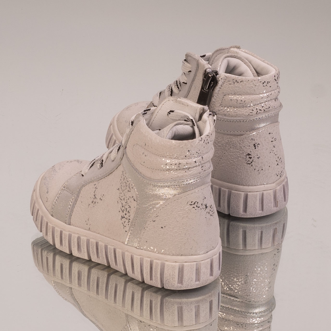 Baby sneakers PONKI MELLOW SILVER №22-25