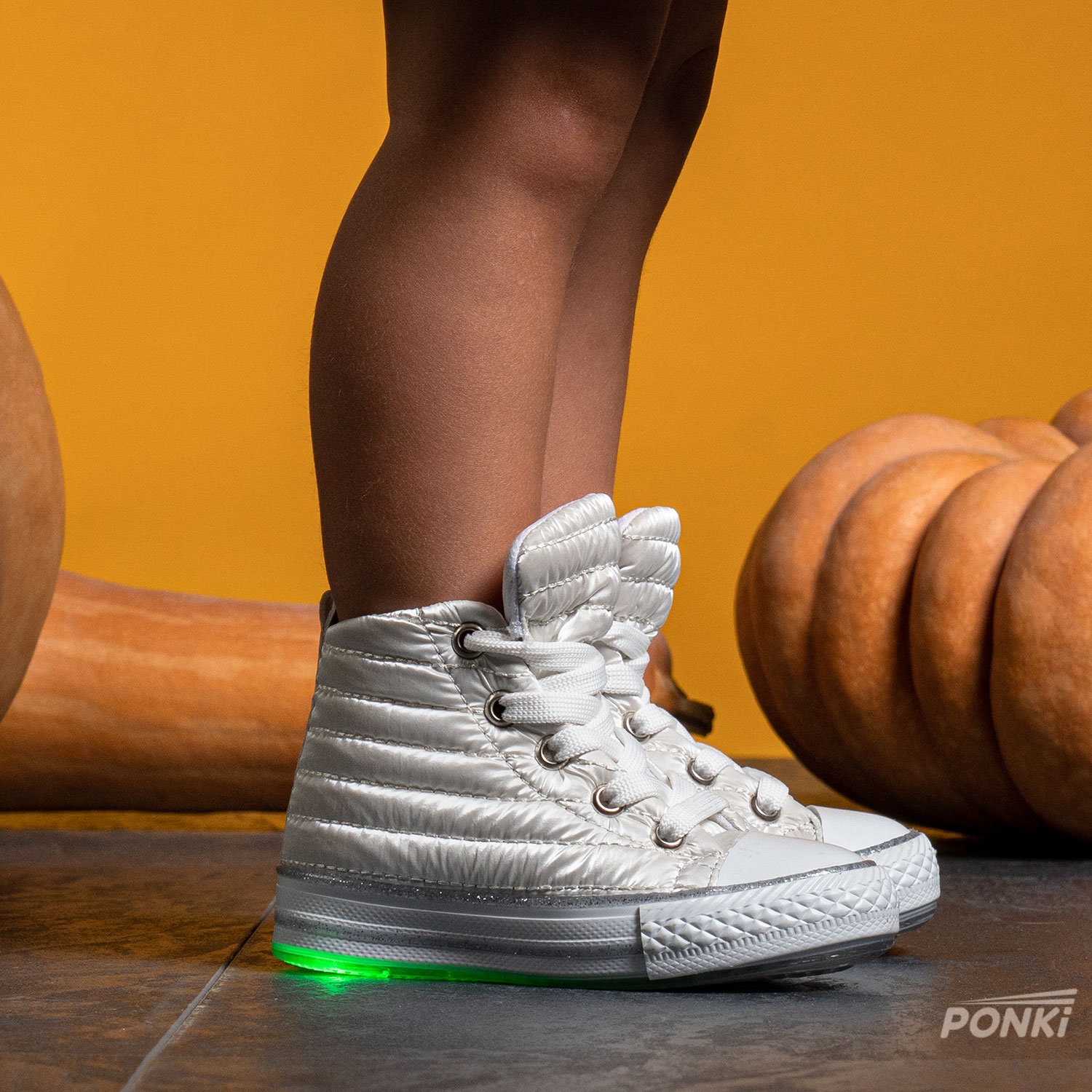 Baby sneakers with luminous sole PONKI CNW-RS WHITE №22-25