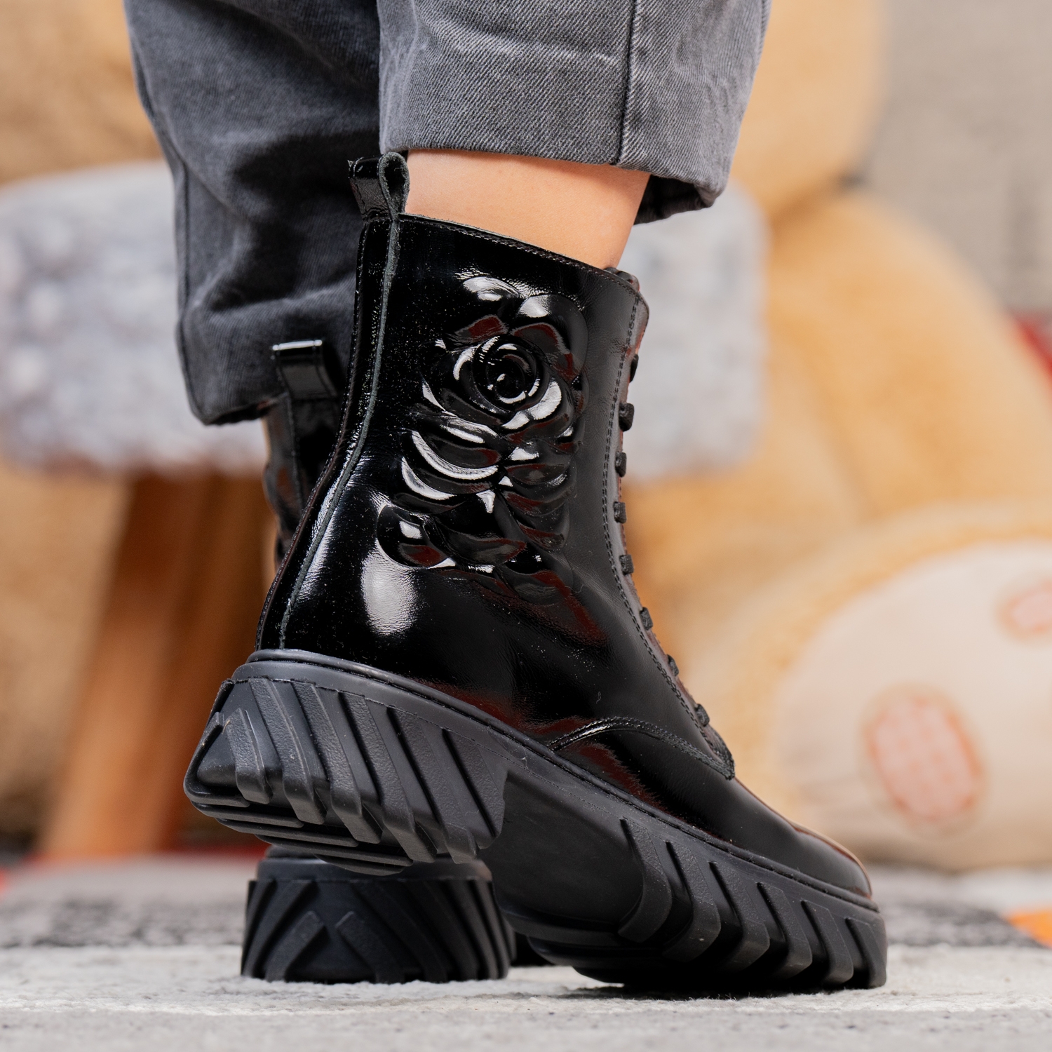 Elegant Children's Ankle Boots PONKI ROSES BLACK-LAK, sizes 31-36