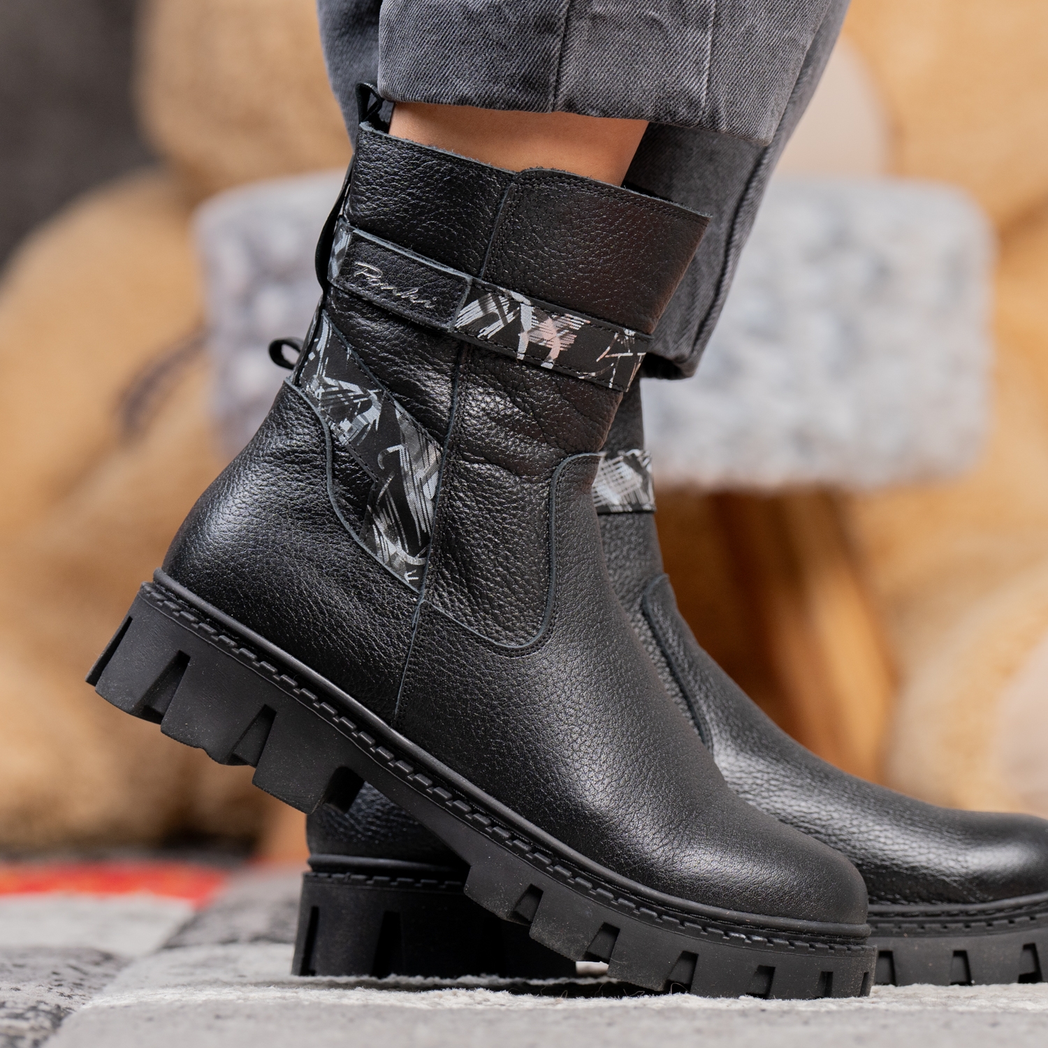 Youth Boots PONKI VERTIGO BLACK Sizes 36-39